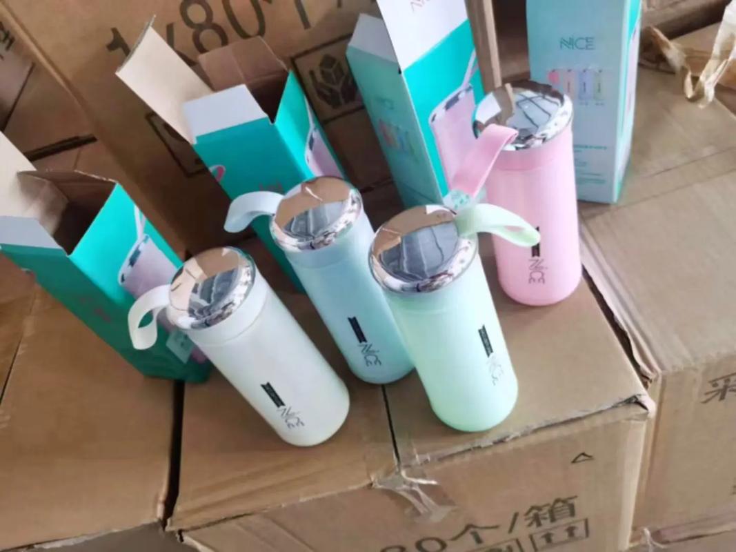 創意定制，品味生活——精美禮品水杯，印刻專屬心意